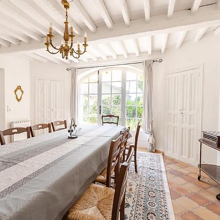 Maison De Maitre 230M² En Plein Coeur Du Village Camps-la-Source Buitenkant foto