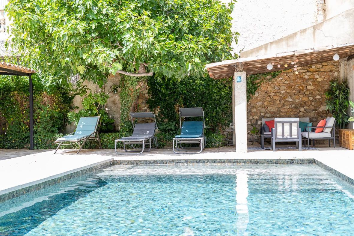 Maison De Maitre 230M² En Plein Coeur Du Village Camps-la-Source Buitenkant foto