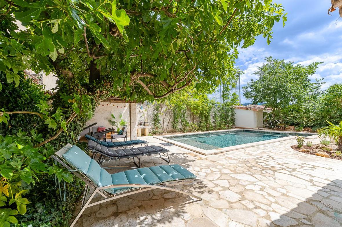 Maison De Maitre 230M² En Plein Coeur Du Village Camps-la-Source Buitenkant foto